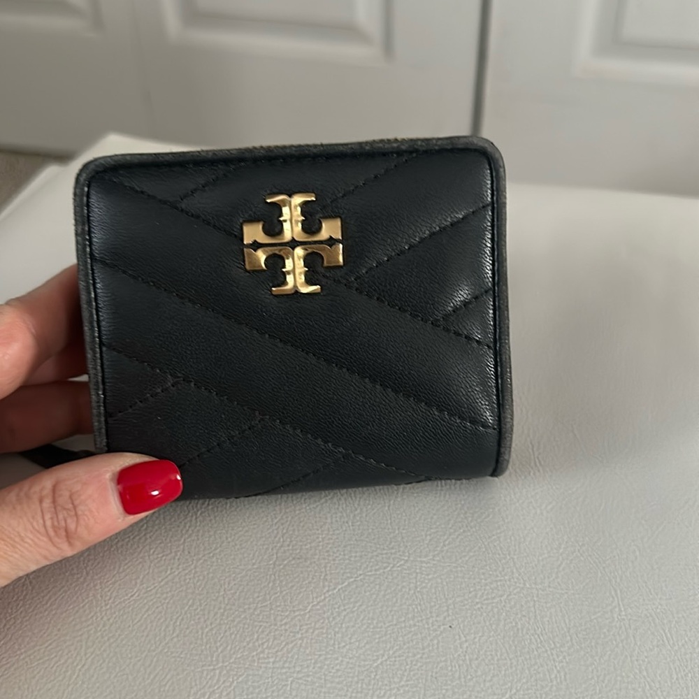 Tory Burch wallet